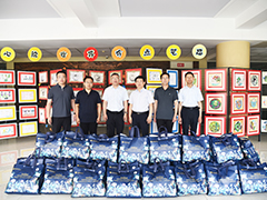 公司走訪慰問(wèn)玉龍湖小學(xué)
